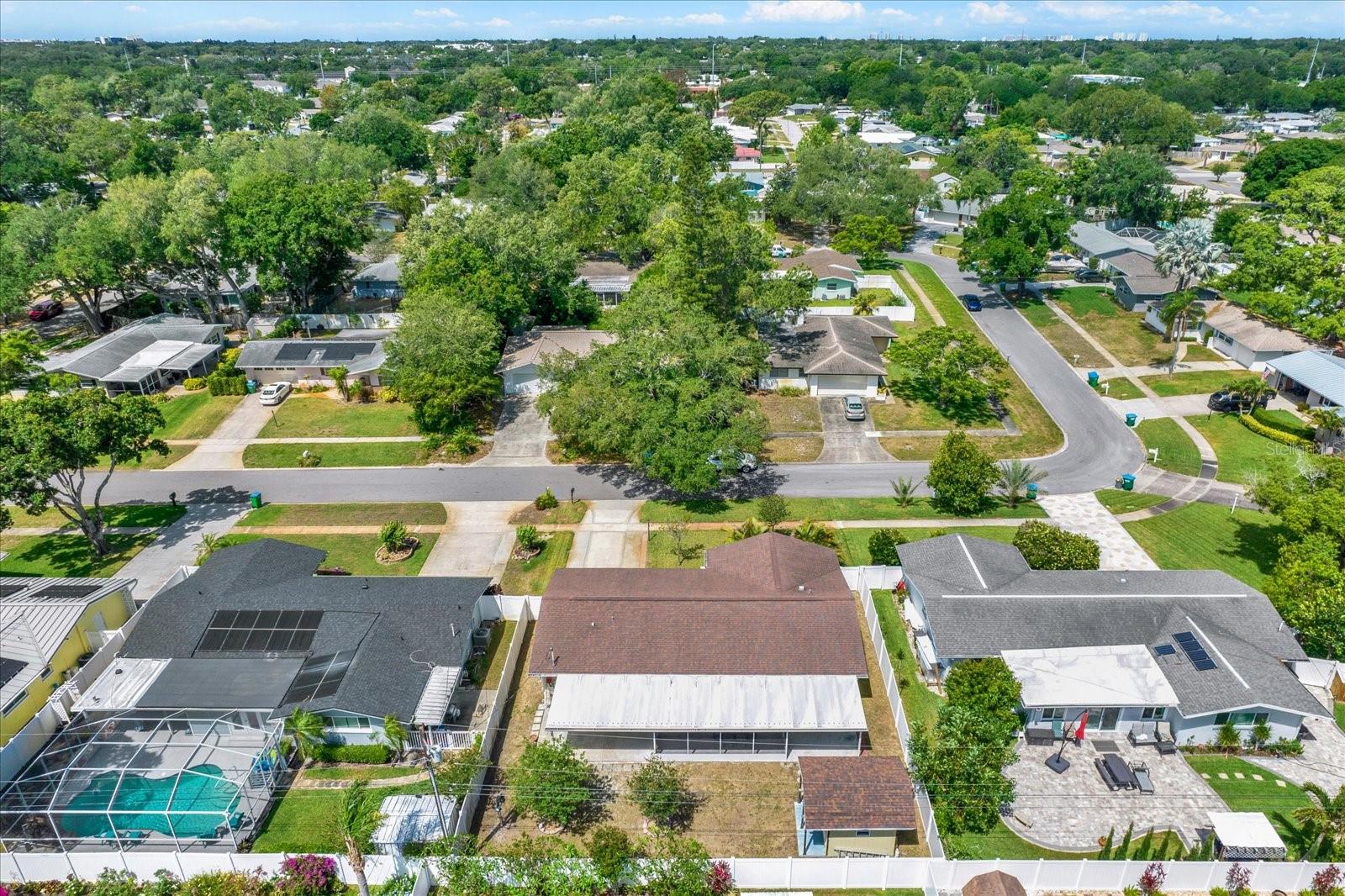 1815 CHATEAU DR E, CLEARWATER, FL, 33756