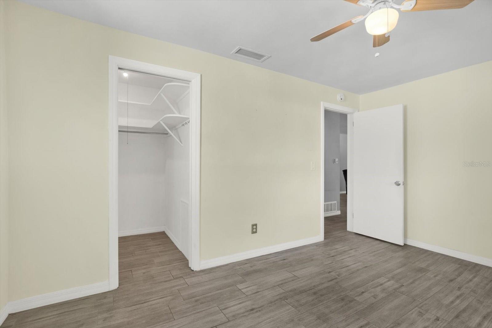 1815 CHATEAU DR E, CLEARWATER, FL, 33756