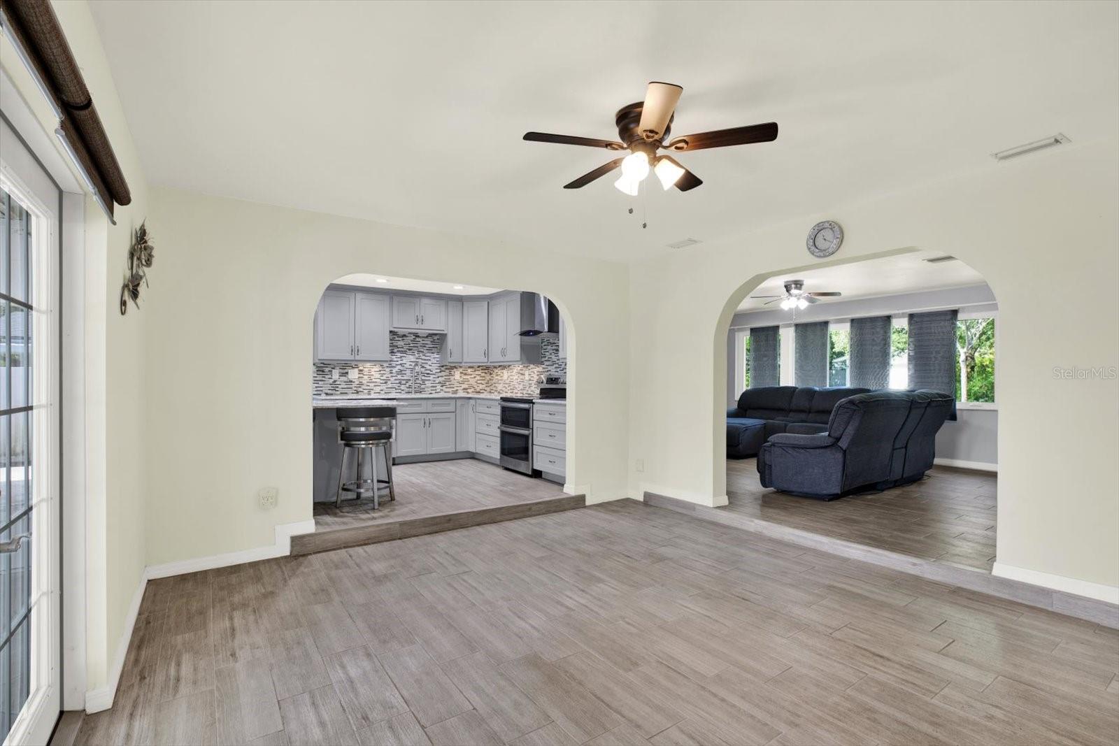 1815 CHATEAU DR E, CLEARWATER, FL, 33756