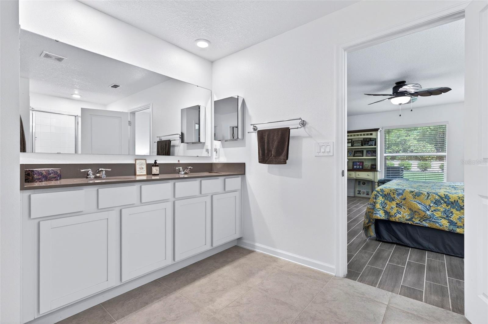 1018 PEACH CREEK DR, OSTEEN, FL, 32764