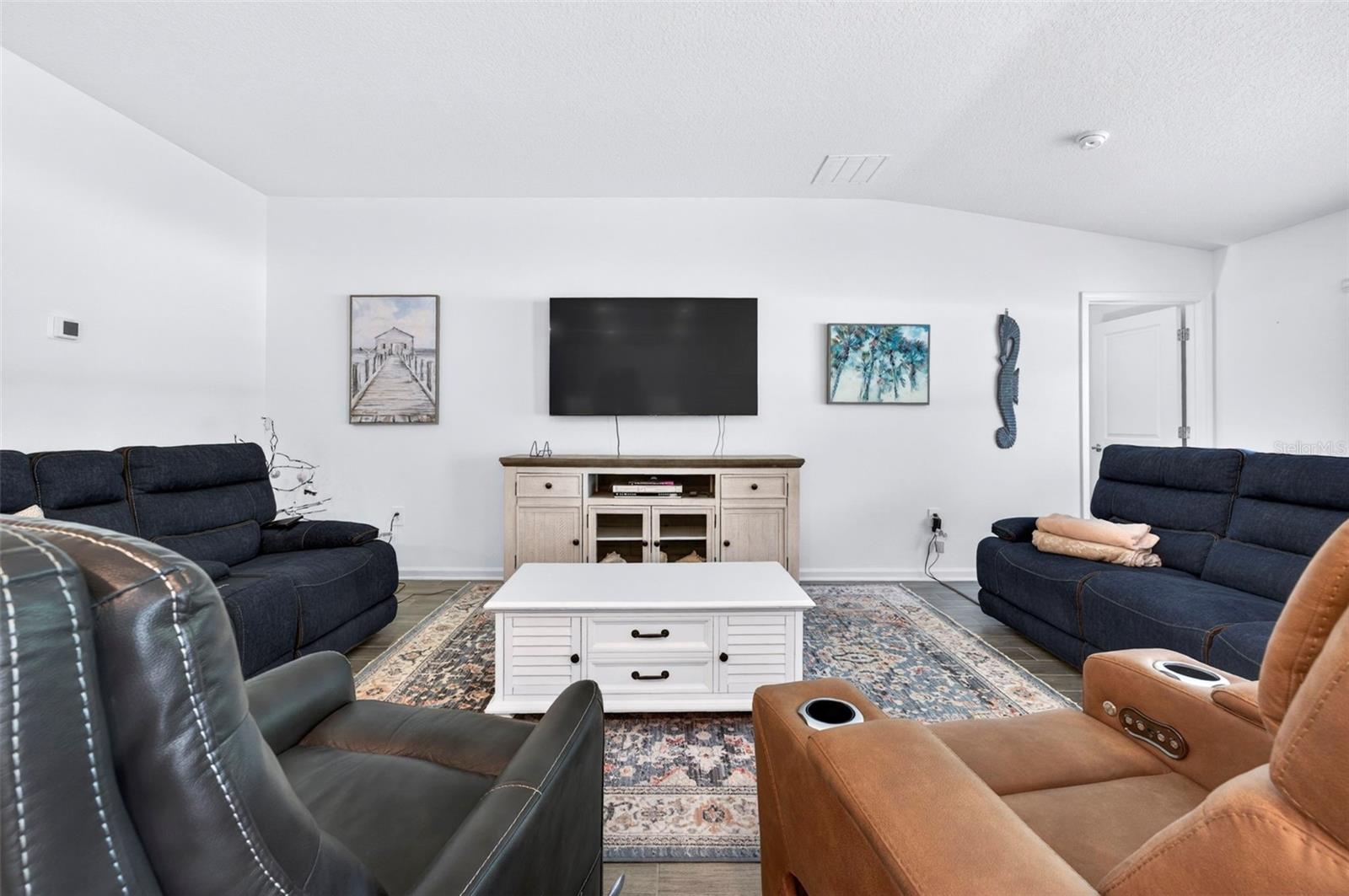 1018 PEACH CREEK DR, OSTEEN, FL, 32764