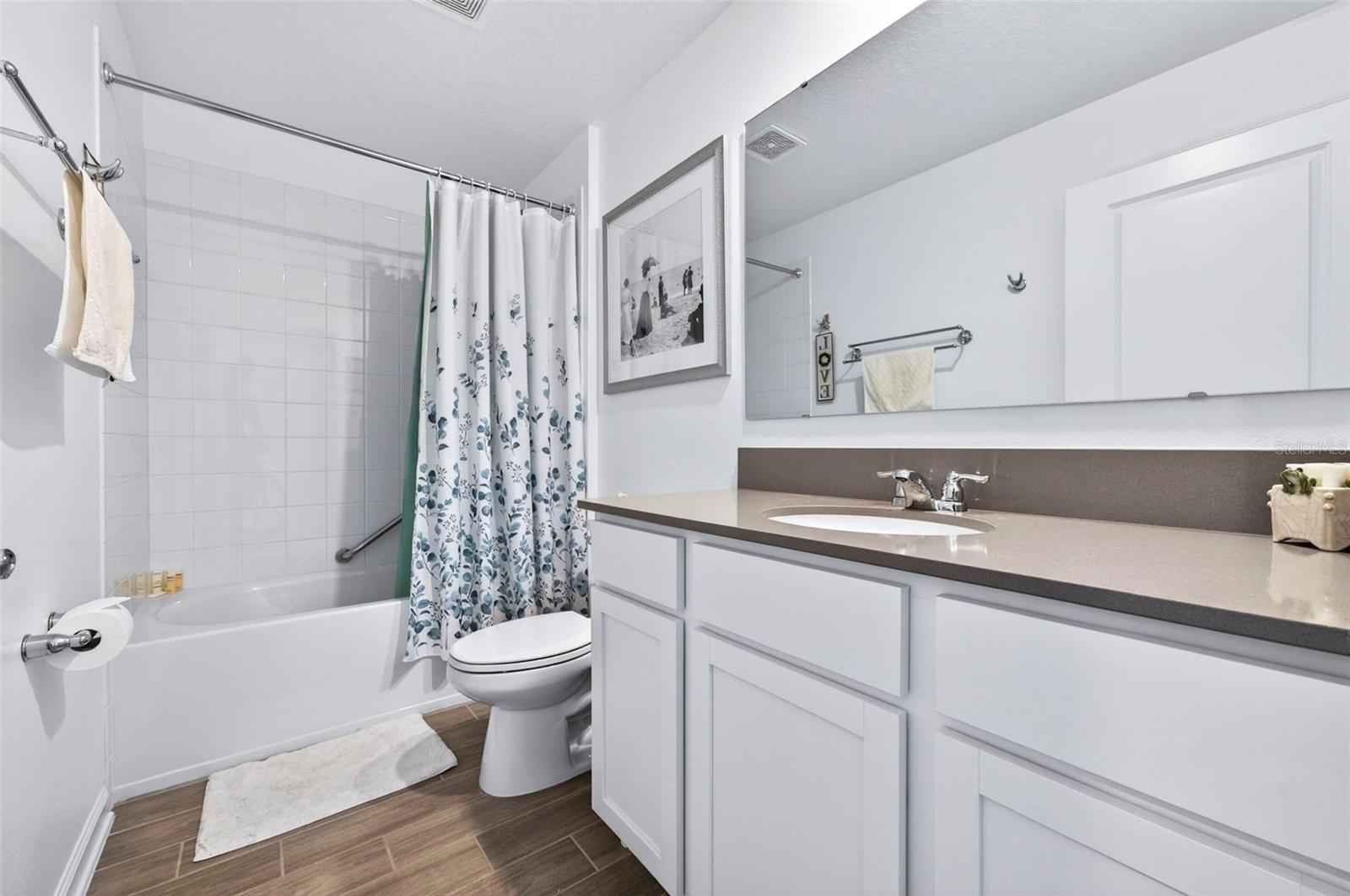 1018 PEACH CREEK DR, OSTEEN, FL, 32764