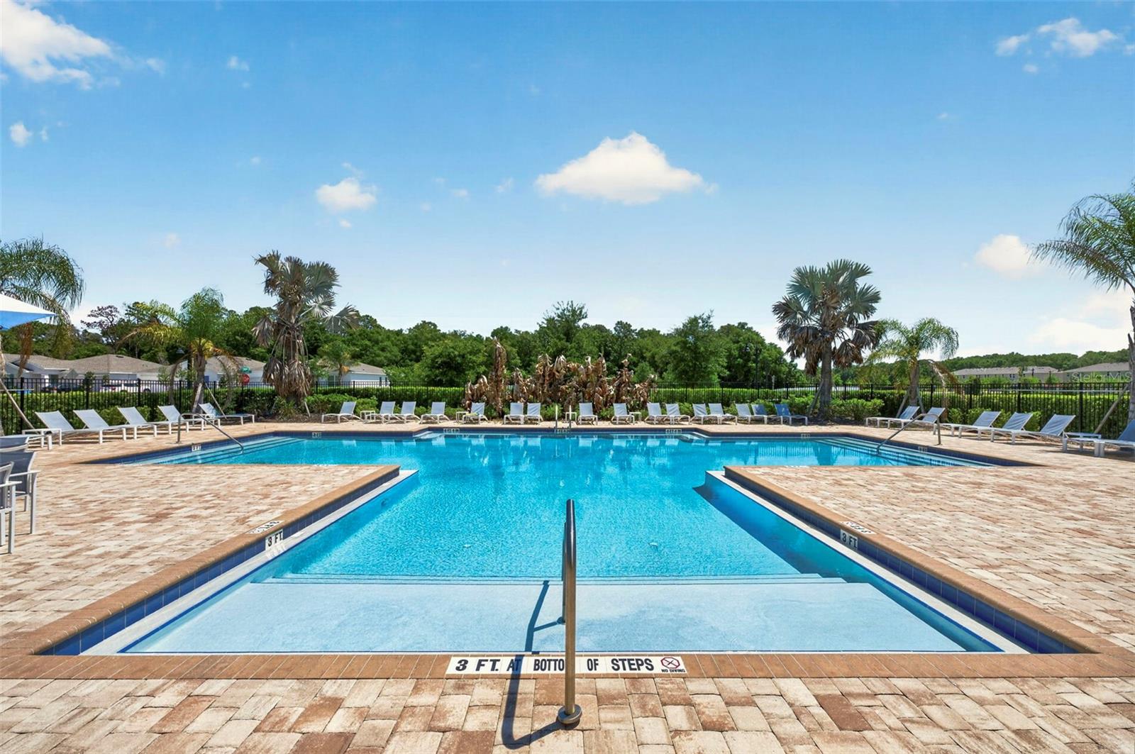 1018 PEACH CREEK DR, OSTEEN, FL, 32764