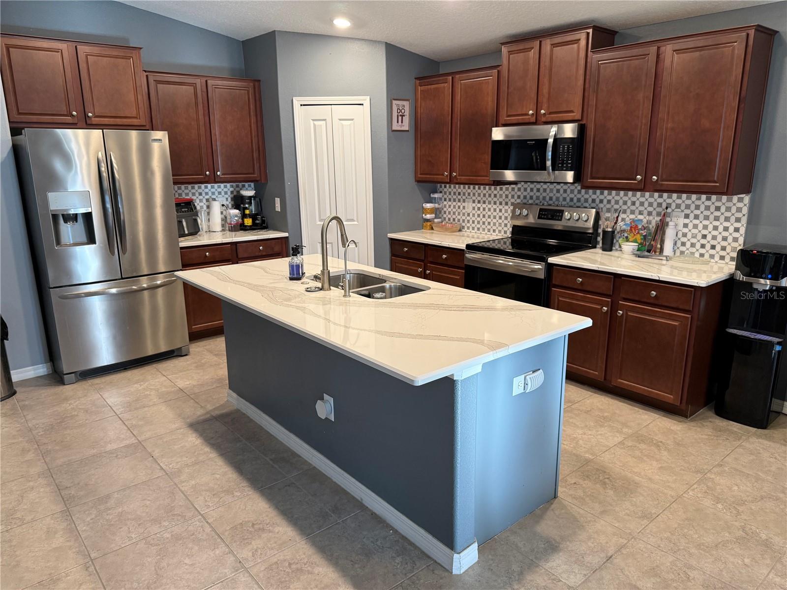 6629 WAGON TRAIL ST, ZEPHYRHILLS, FL, 33541