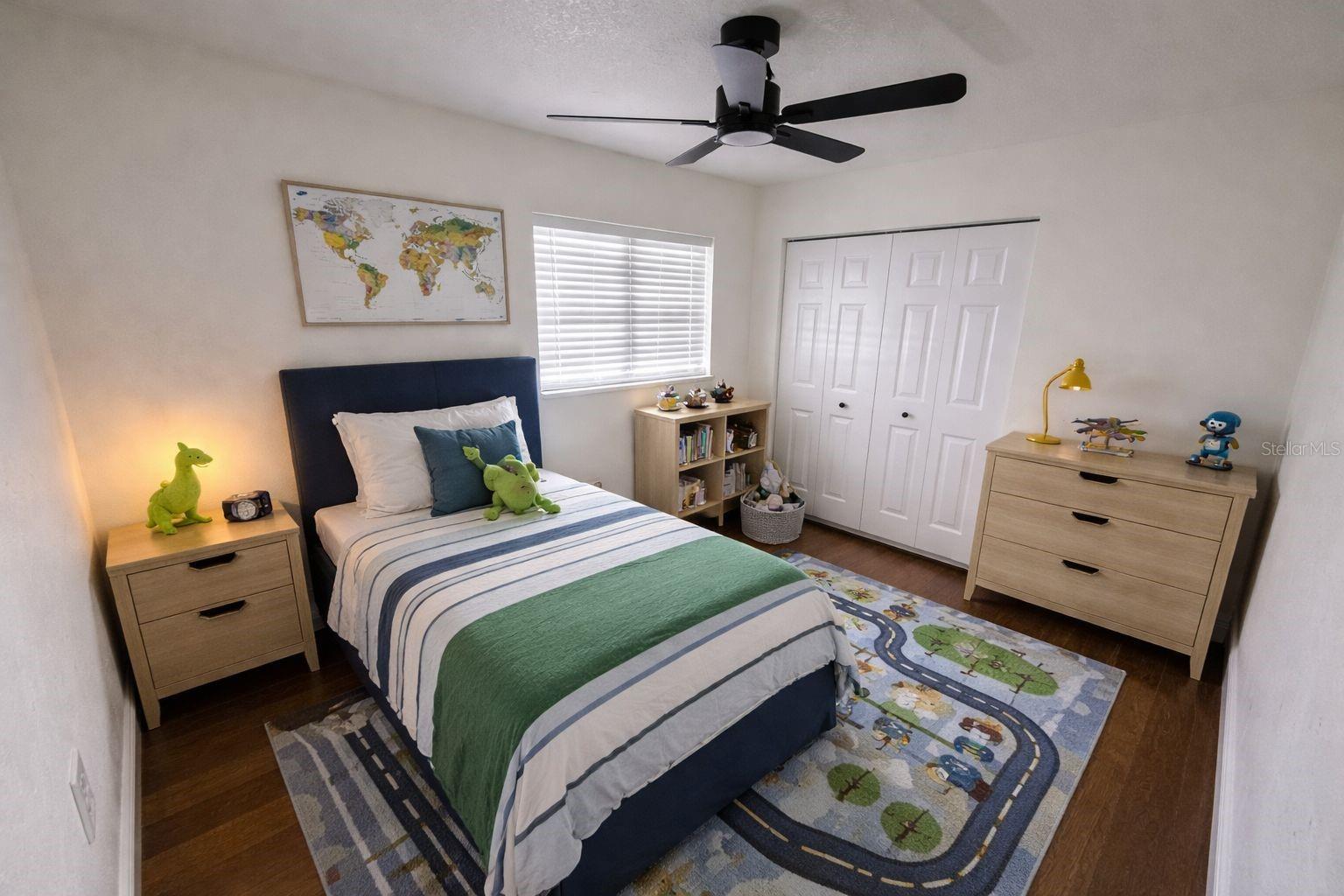 343 SHORE DR E, OLDSMAR, FL, 34677