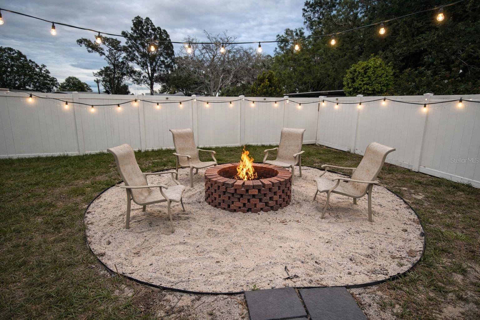 343 SHORE DR E, OLDSMAR, FL, 34677