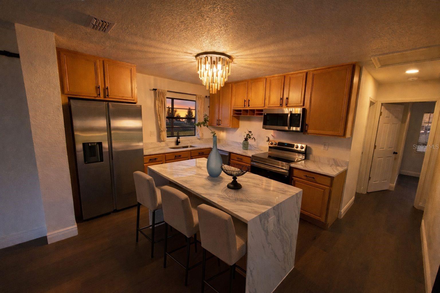 343 SHORE DR E, OLDSMAR, FL, 34677