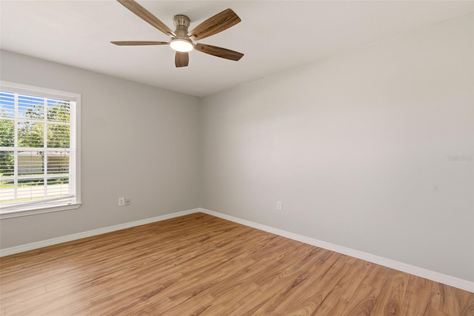 2362 GREENBRIER ST, DELTONA, FL, 32738