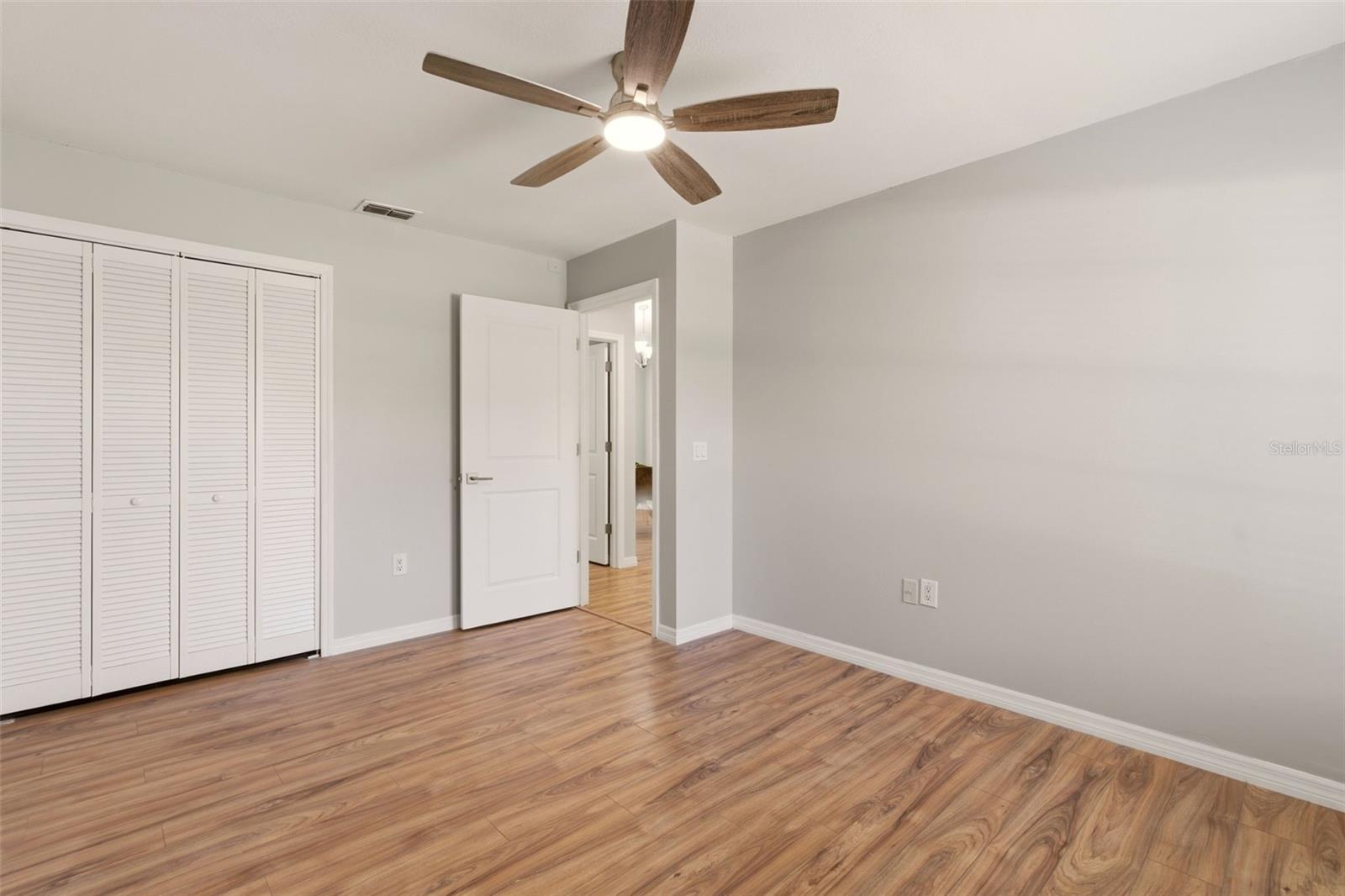 2362 GREENBRIER ST, DELTONA, FL, 32738