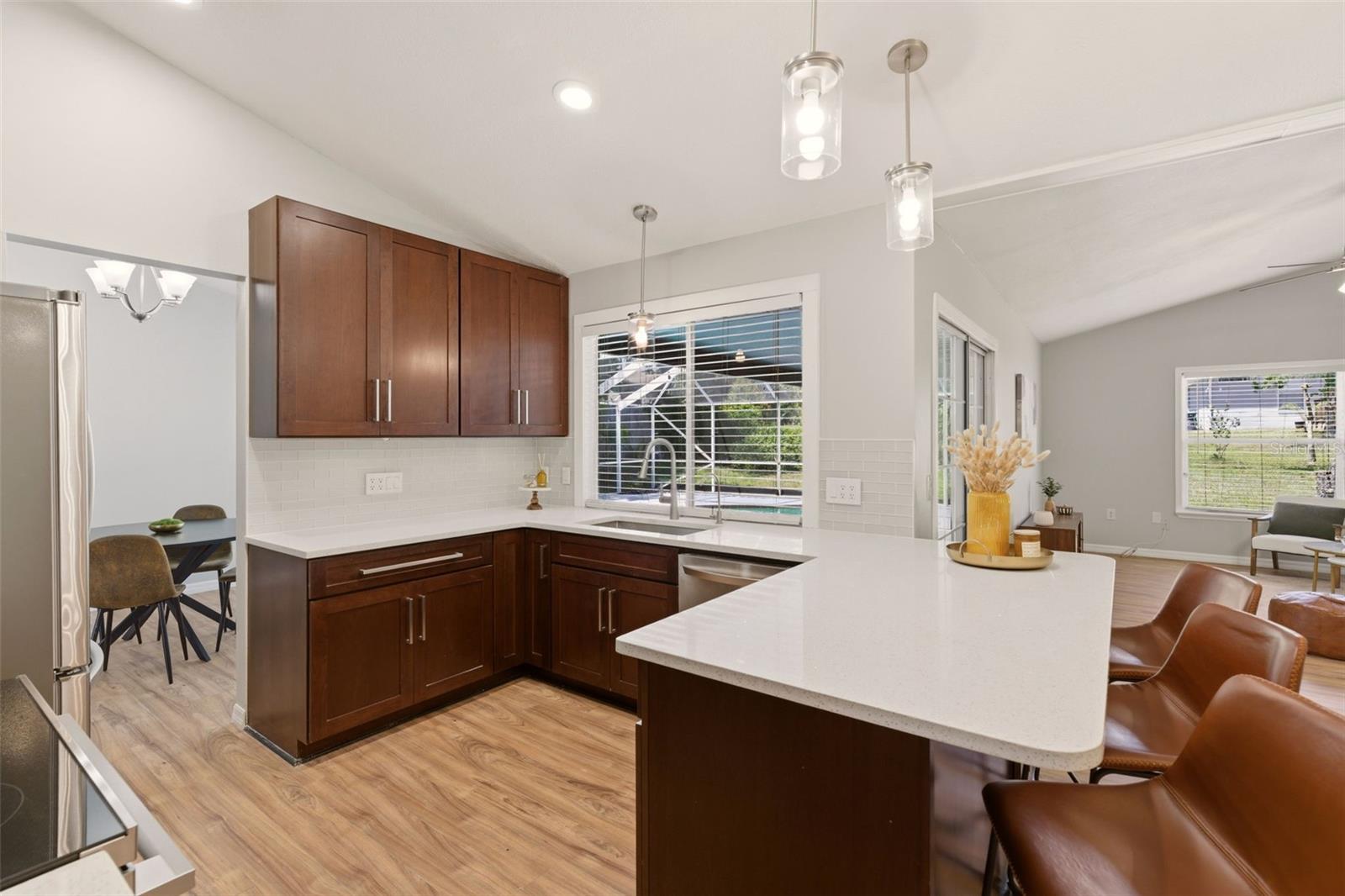 2362 GREENBRIER ST, DELTONA, FL, 32738