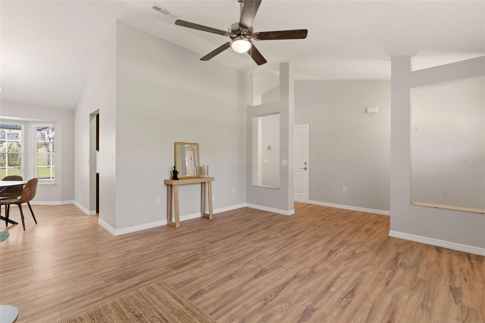 2362 GREENBRIER ST, DELTONA, FL, 32738