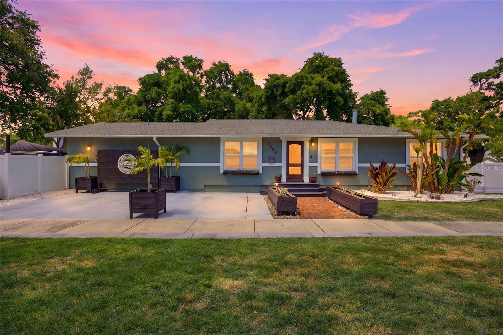 4800 16TH ST N, ST PETERSBURG, FL, 33703