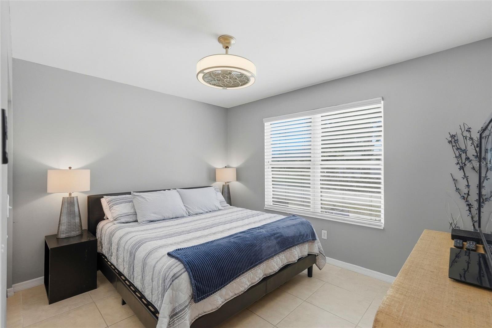 4800 16TH ST N, ST PETERSBURG, FL, 33703