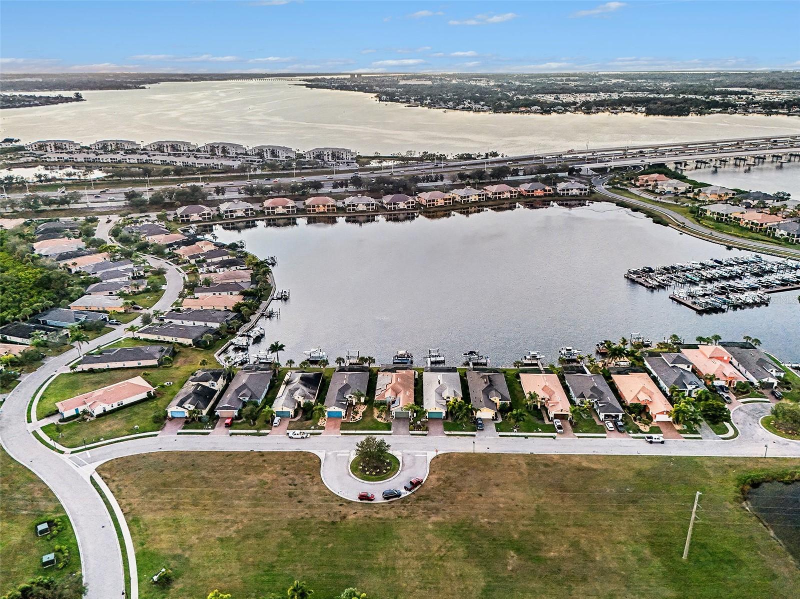 1018 OVERLOOK CT, BRADENTON, FL, 34208