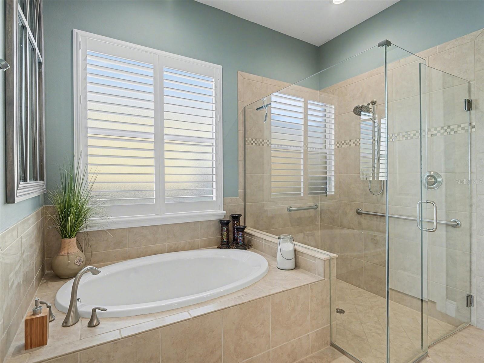 1018 OVERLOOK CT, BRADENTON, FL, 34208