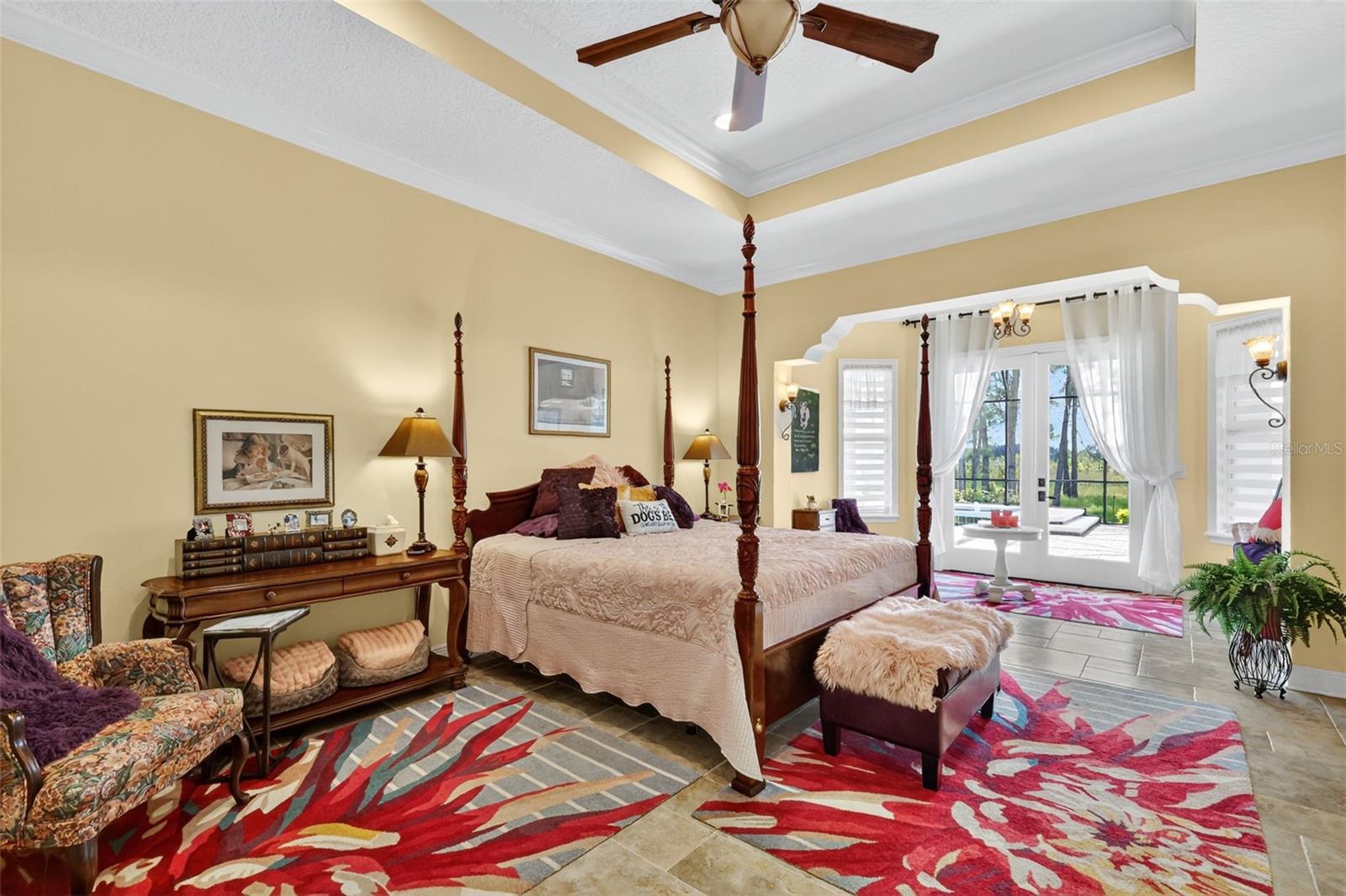 404 LONG AND WINDING RD, HOWEY IN THE HILLS, FL, 34737