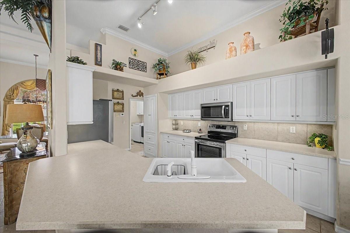 11 CRESCENT LAKE WAY, ORMOND BEACH, FL, 32174