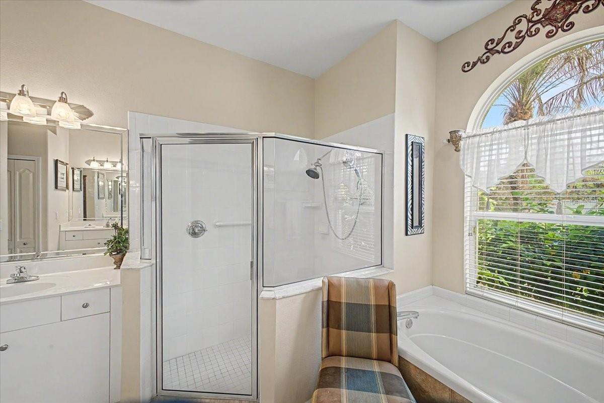 11 CRESCENT LAKE WAY, ORMOND BEACH, FL, 32174