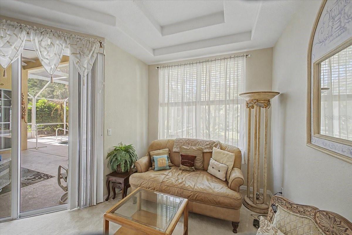 11 CRESCENT LAKE WAY, ORMOND BEACH, FL, 32174