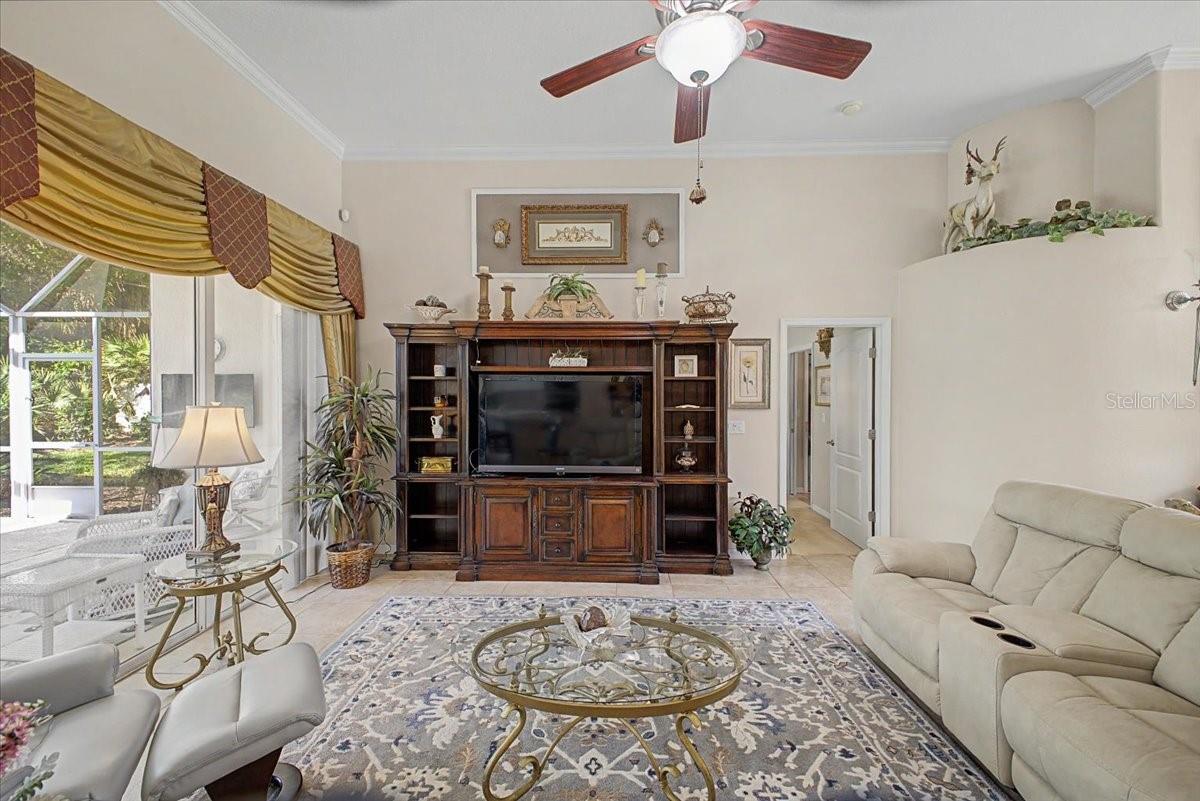 11 CRESCENT LAKE WAY, ORMOND BEACH, FL, 32174