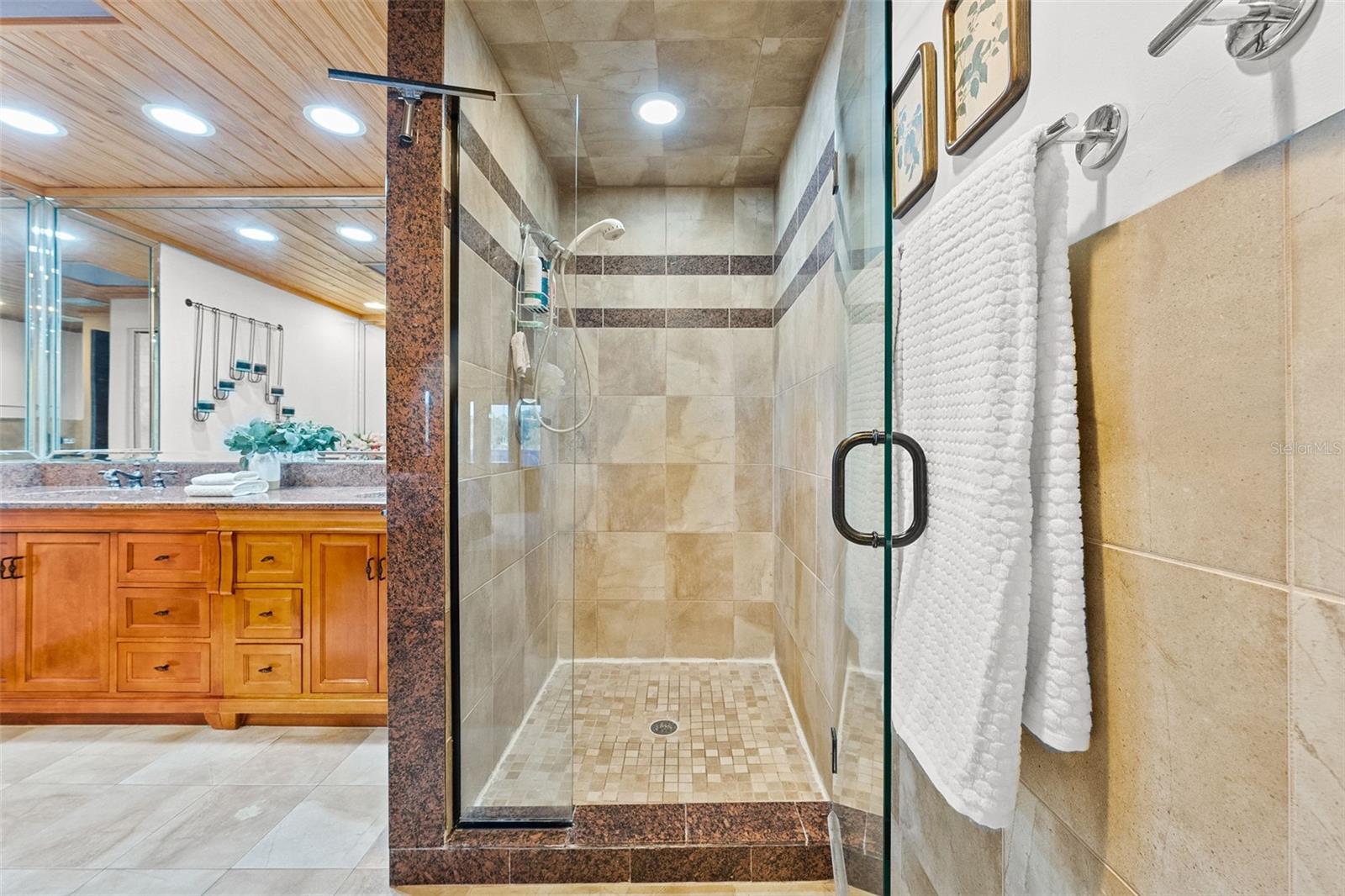 17301 ESTES RD, LUTZ, FL, 33548