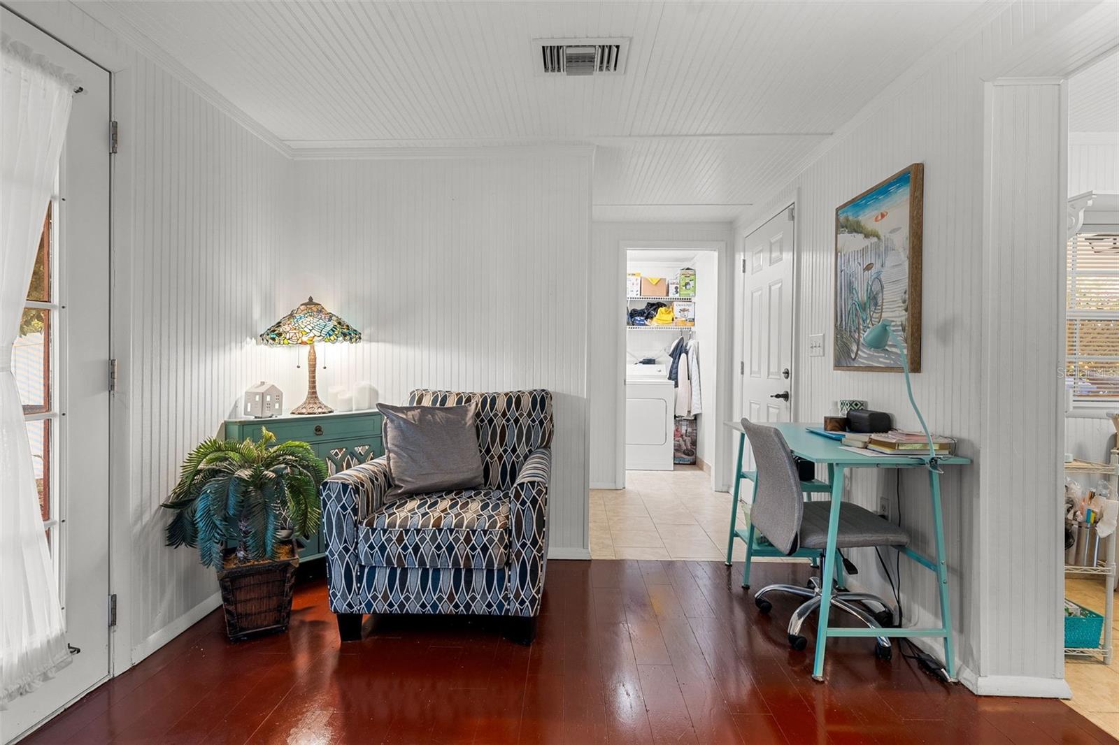 17301 ESTES RD, LUTZ, FL, 33548