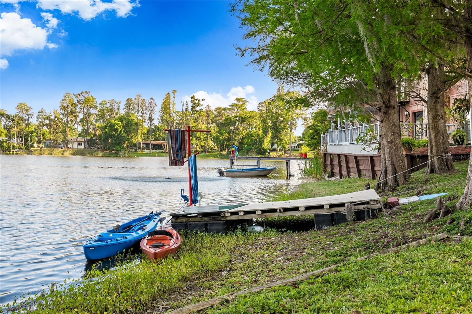 17301 ESTES RD, LUTZ, FL, 33548