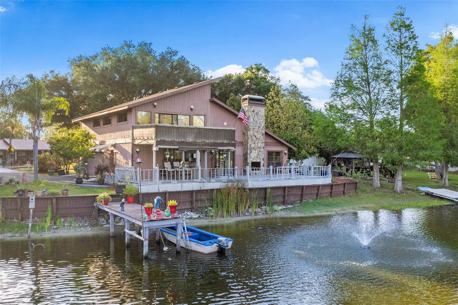 17301 ESTES RD, LUTZ, FL, 33548