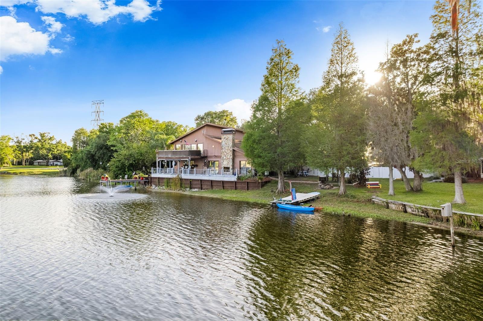 17301 ESTES RD, LUTZ, FL, 33548