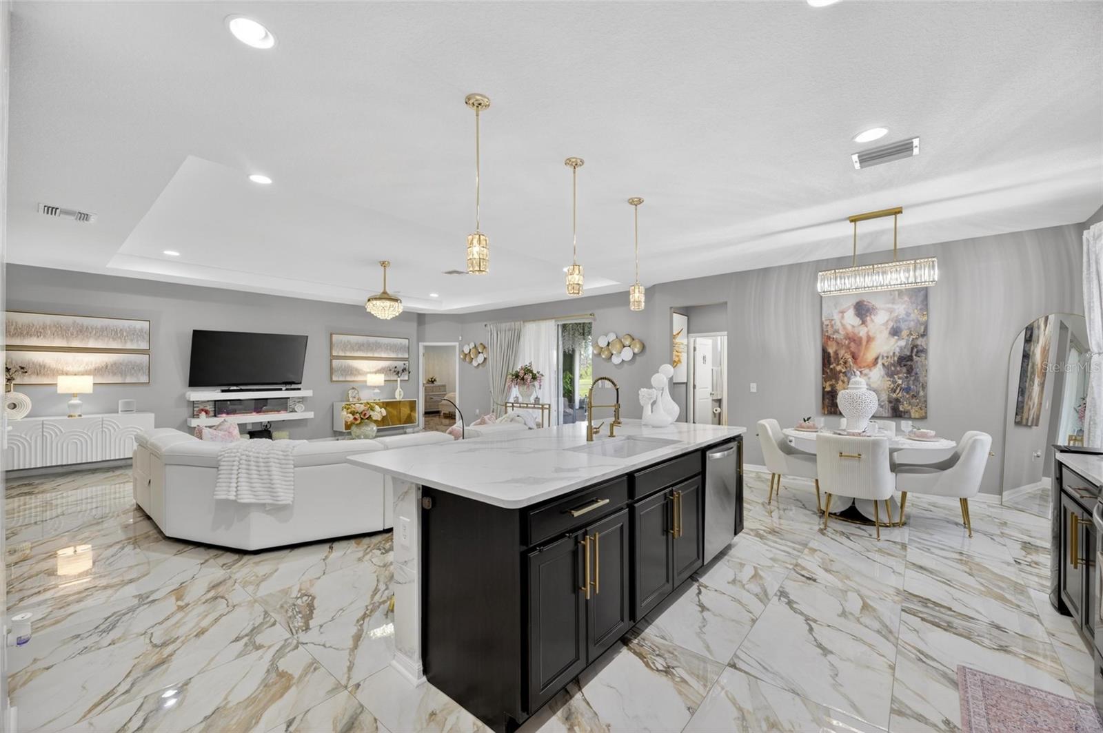 5030 JAGGED CLOUD DR, WIMAUMA, FL, 33598