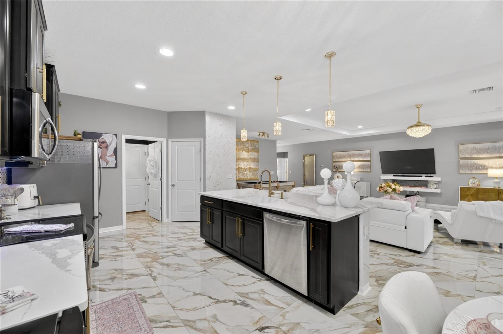 5030 JAGGED CLOUD DR, WIMAUMA, FL, 33598