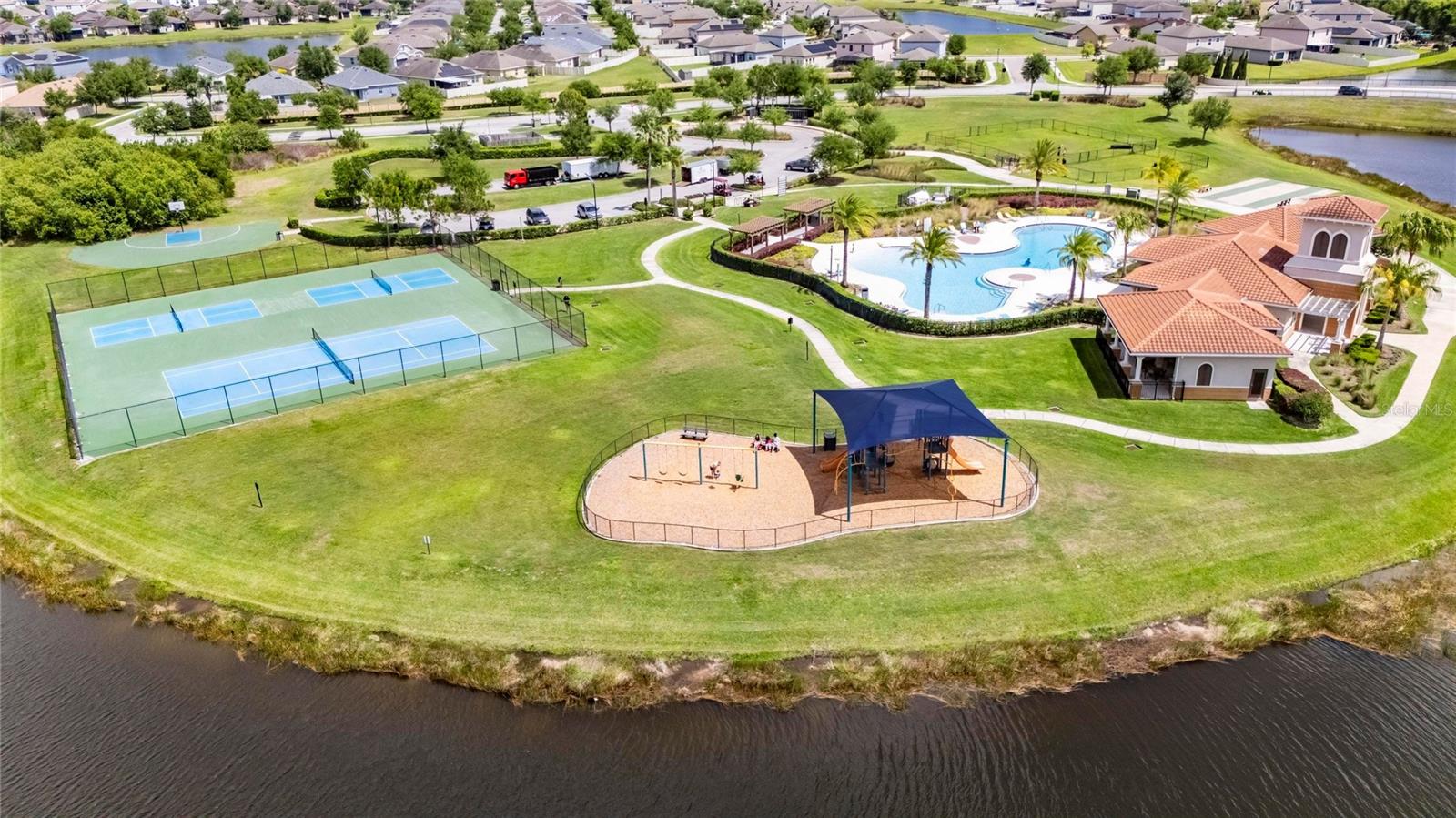 5030 JAGGED CLOUD DR, WIMAUMA, FL, 33598