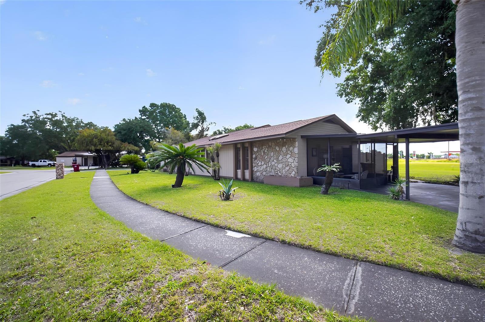 1803 S WILKINS AVE, PLANT CITY, FL, 33563