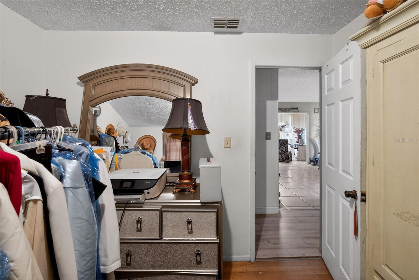 1803 S WILKINS AVE, PLANT CITY, FL, 33563