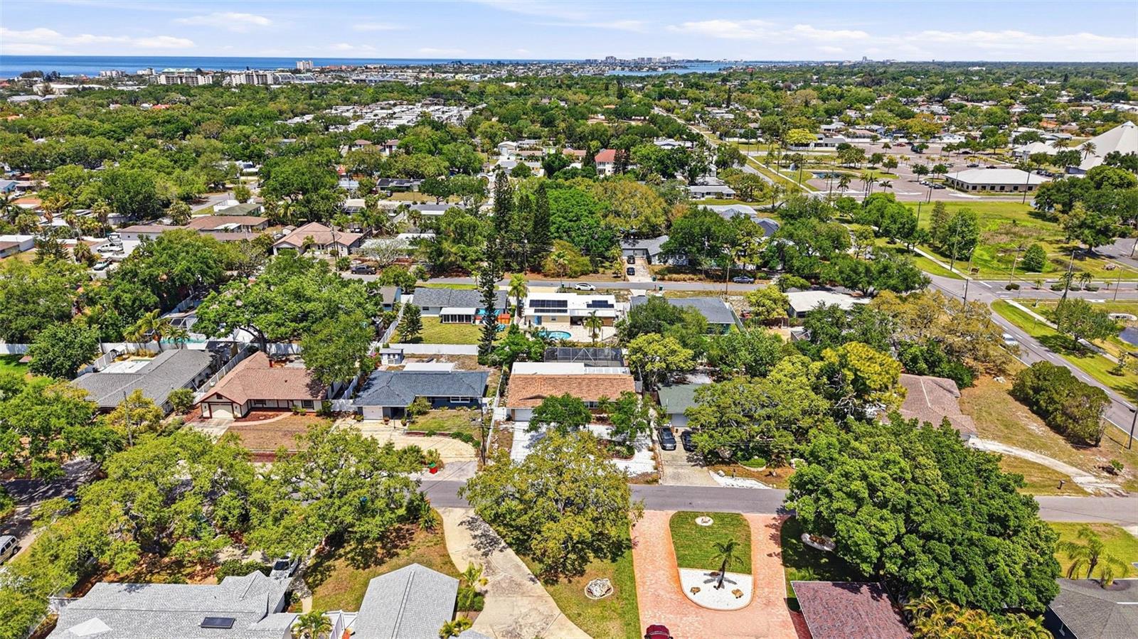 14649 BAY DR, LARGO, FL, 33774