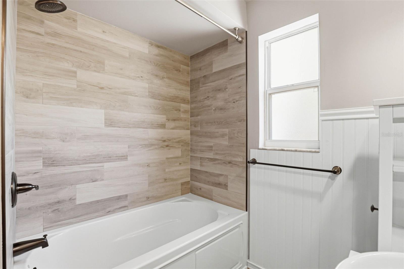 14649 BAY DR, LARGO, FL, 33774