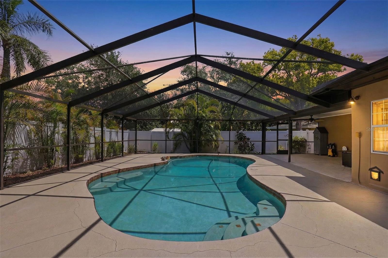 14649 BAY DR, LARGO, FL, 33774