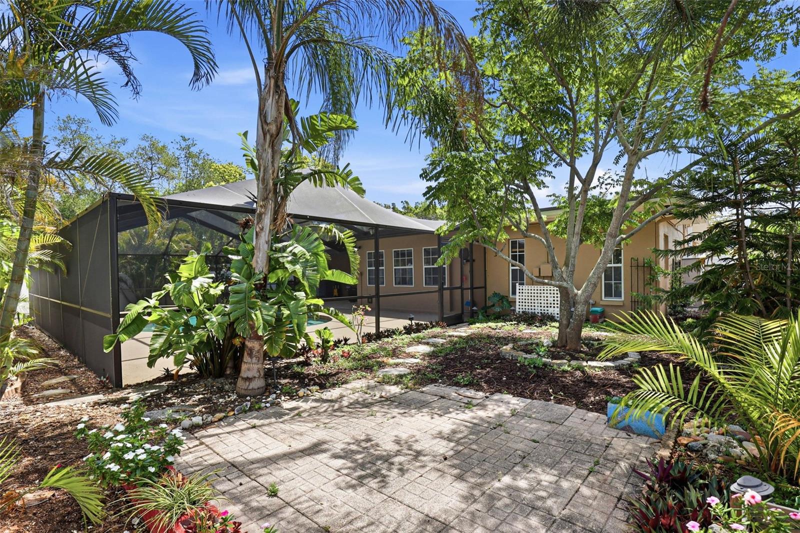 14649 BAY DR, LARGO, FL, 33774