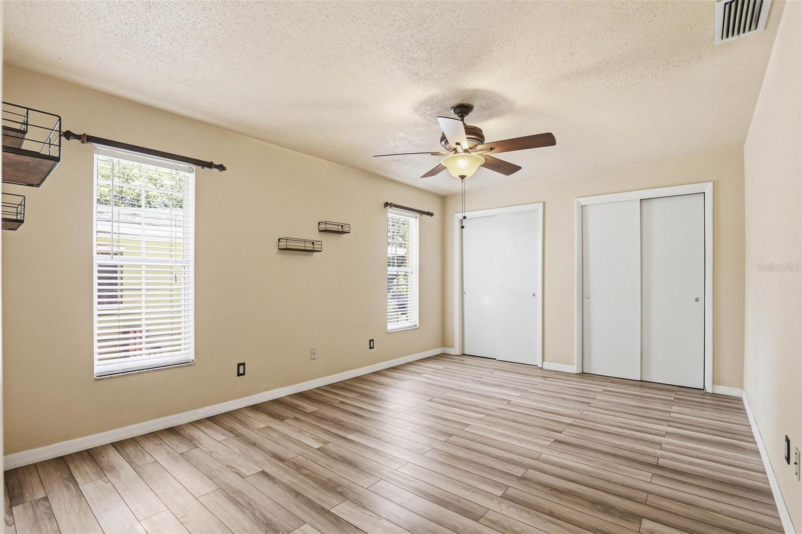 14649 BAY DR, LARGO, FL, 33774