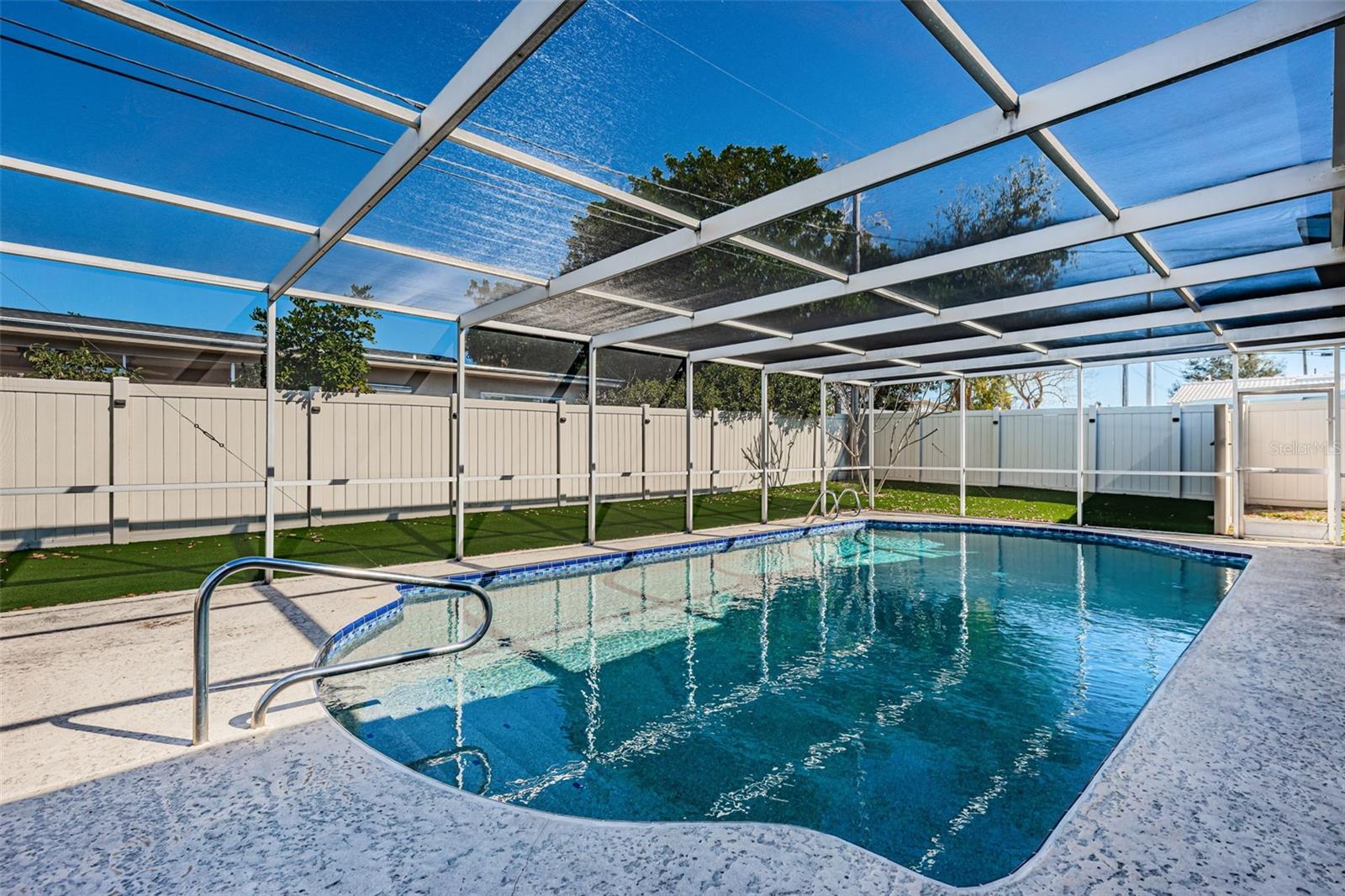 14025 YACHT CLUB BLVD, SEMINOLE, FL, 33776