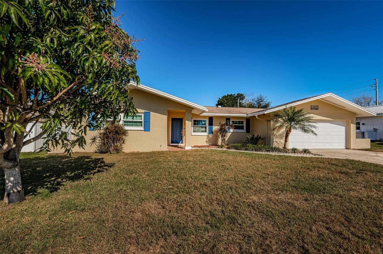 14025 YACHT CLUB BLVD, SEMINOLE, FL, 33776
