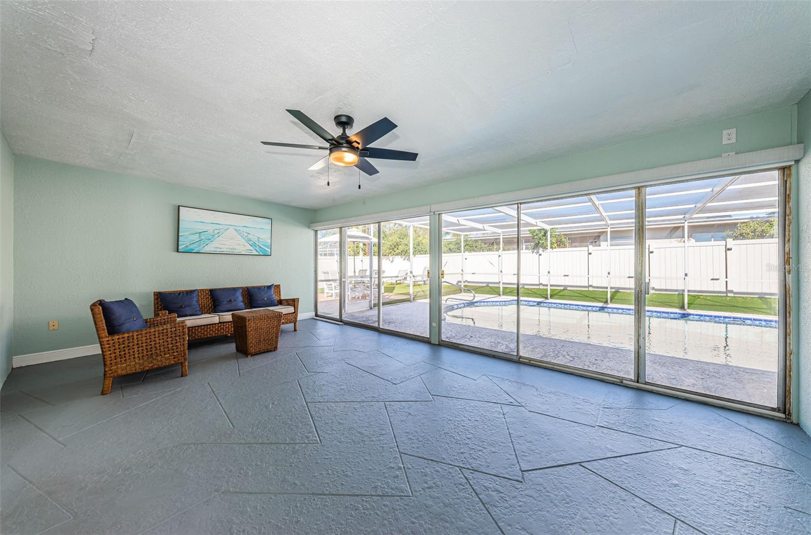 14025 YACHT CLUB BLVD, SEMINOLE, FL, 33776