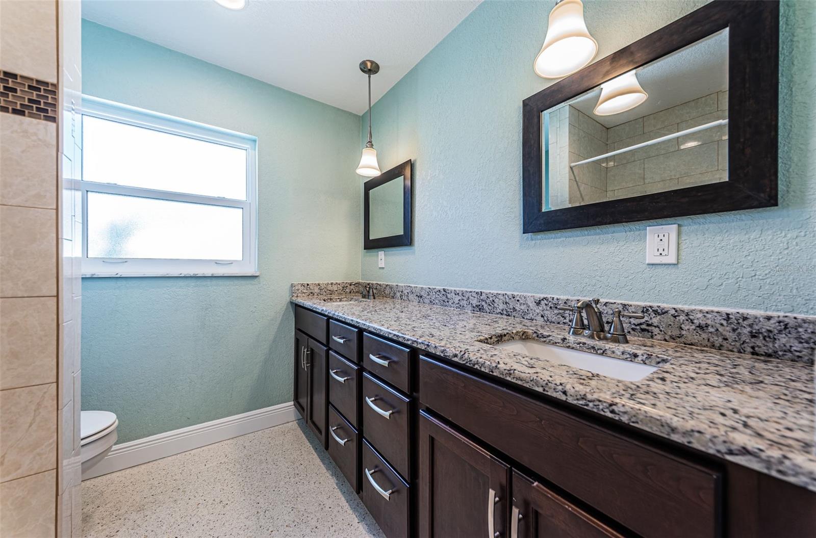 14025 YACHT CLUB BLVD, SEMINOLE, FL, 33776