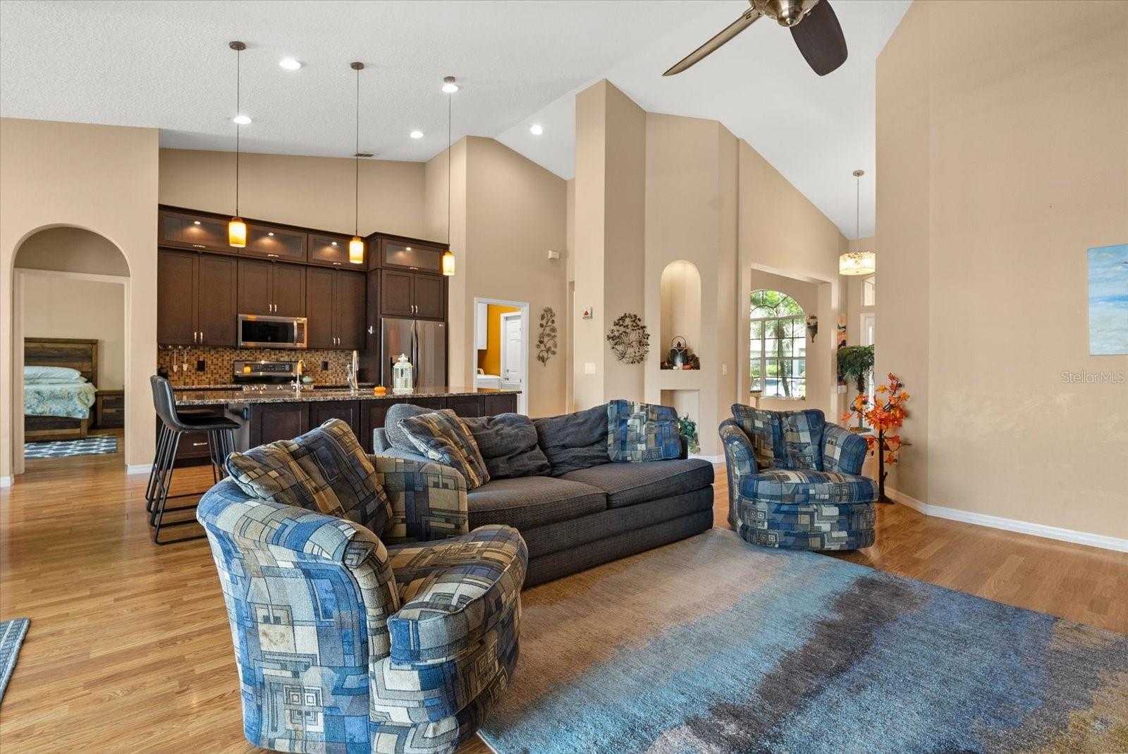 3377 STERLING LAKE CIR, OVIEDO, FL, 32765