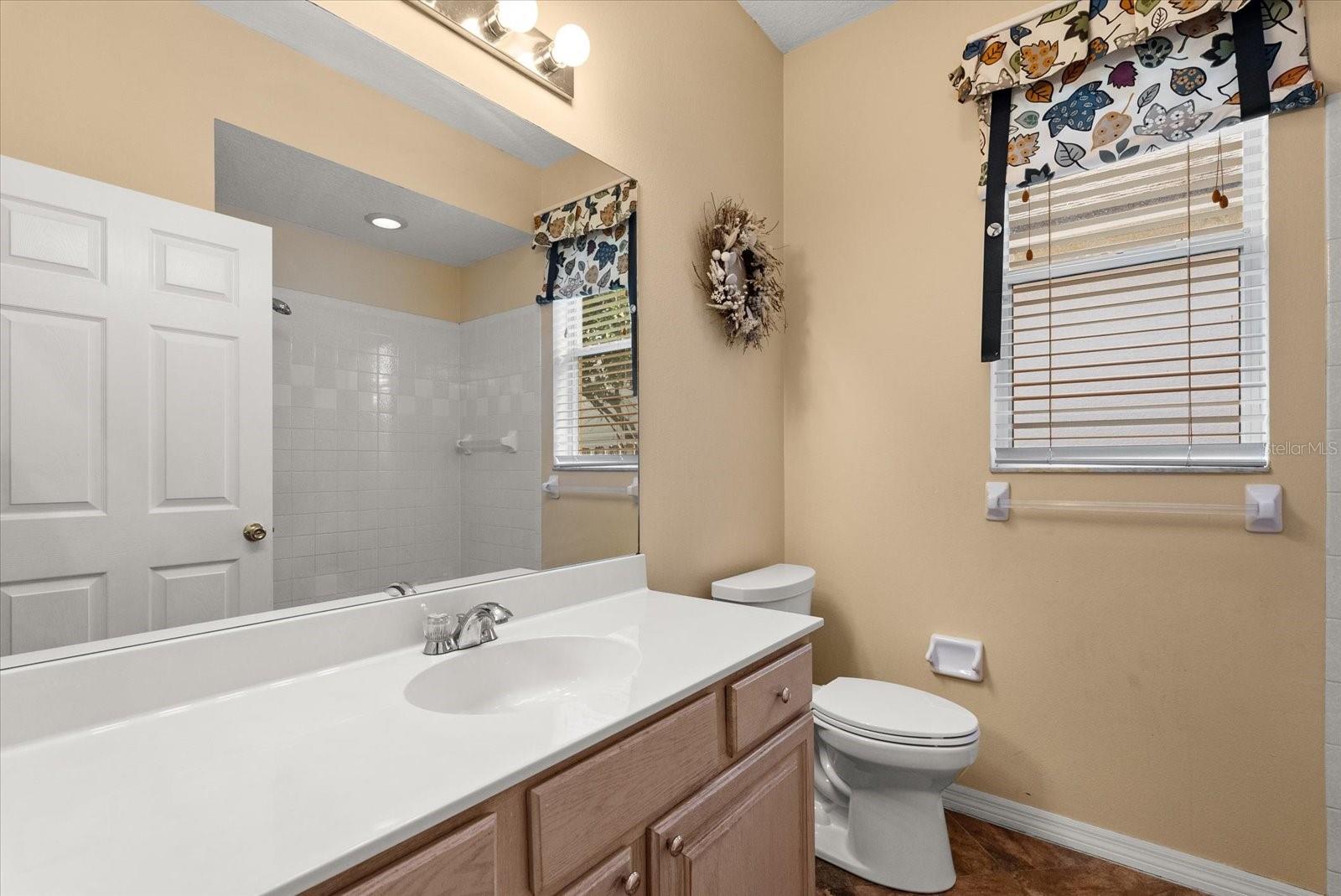 3377 STERLING LAKE CIR, OVIEDO, FL, 32765