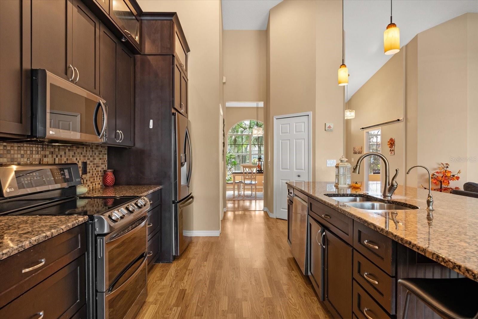 3377 STERLING LAKE CIR, OVIEDO, FL, 32765