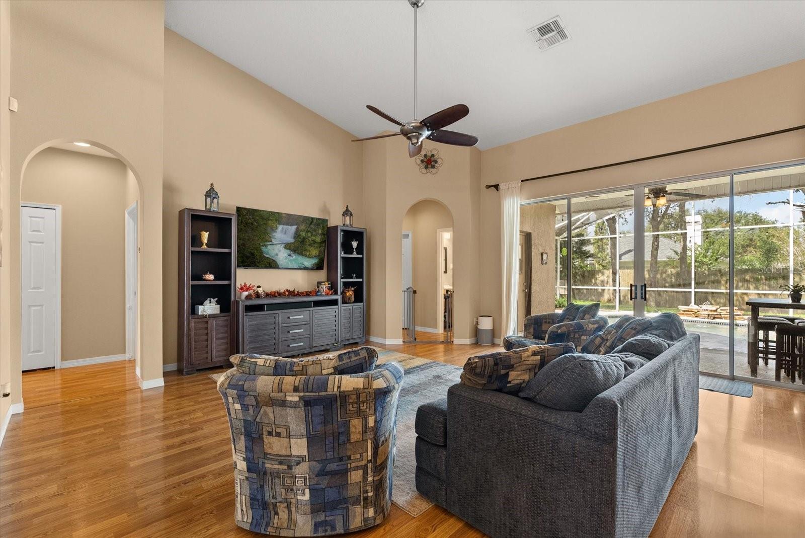 3377 STERLING LAKE CIR, OVIEDO, FL, 32765