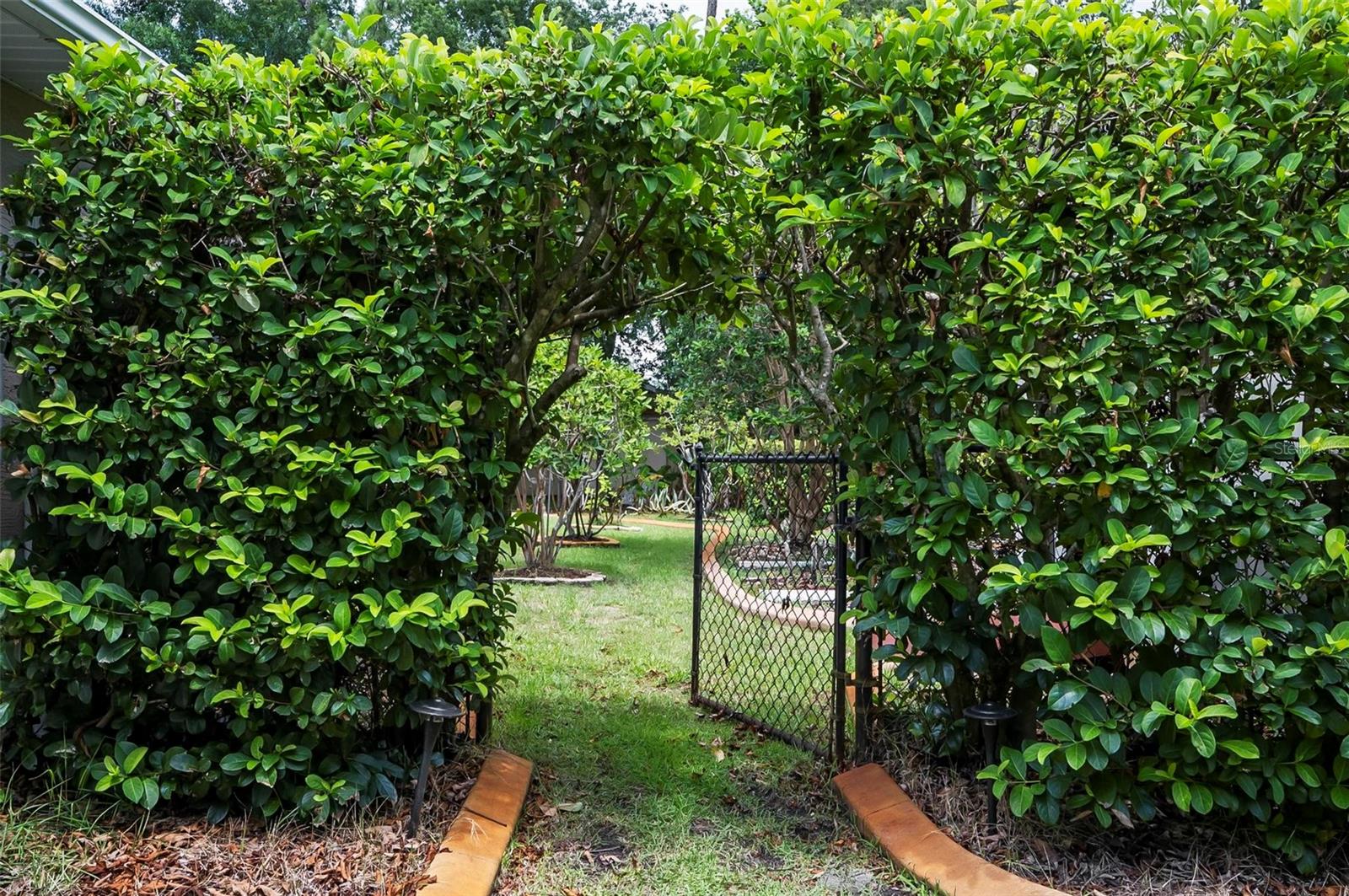 2 WILLOUGHBY PL, PALM COAST, FL, 32164