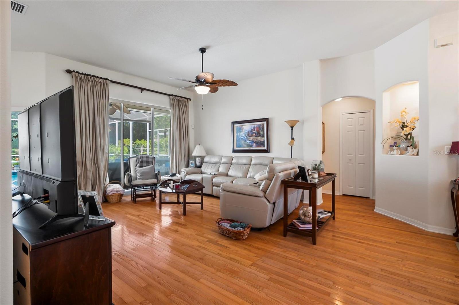 2 WILLOUGHBY PL, PALM COAST, FL, 32164