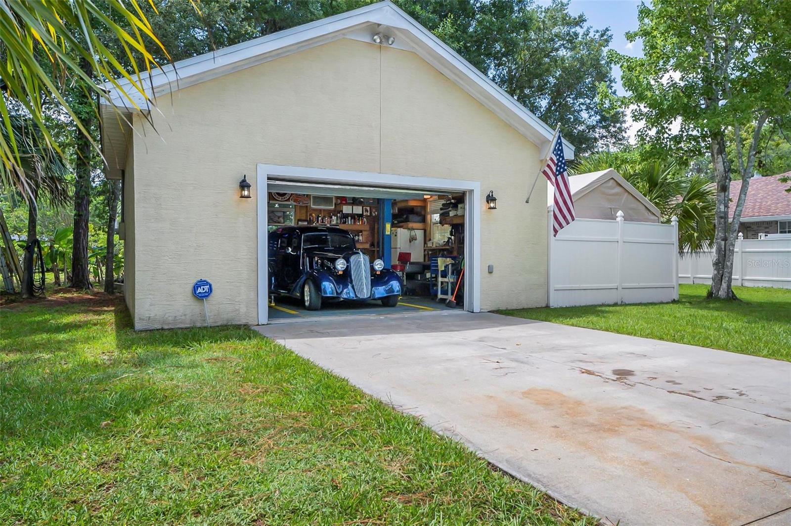 2 WILLOUGHBY PL, PALM COAST, FL, 32164
